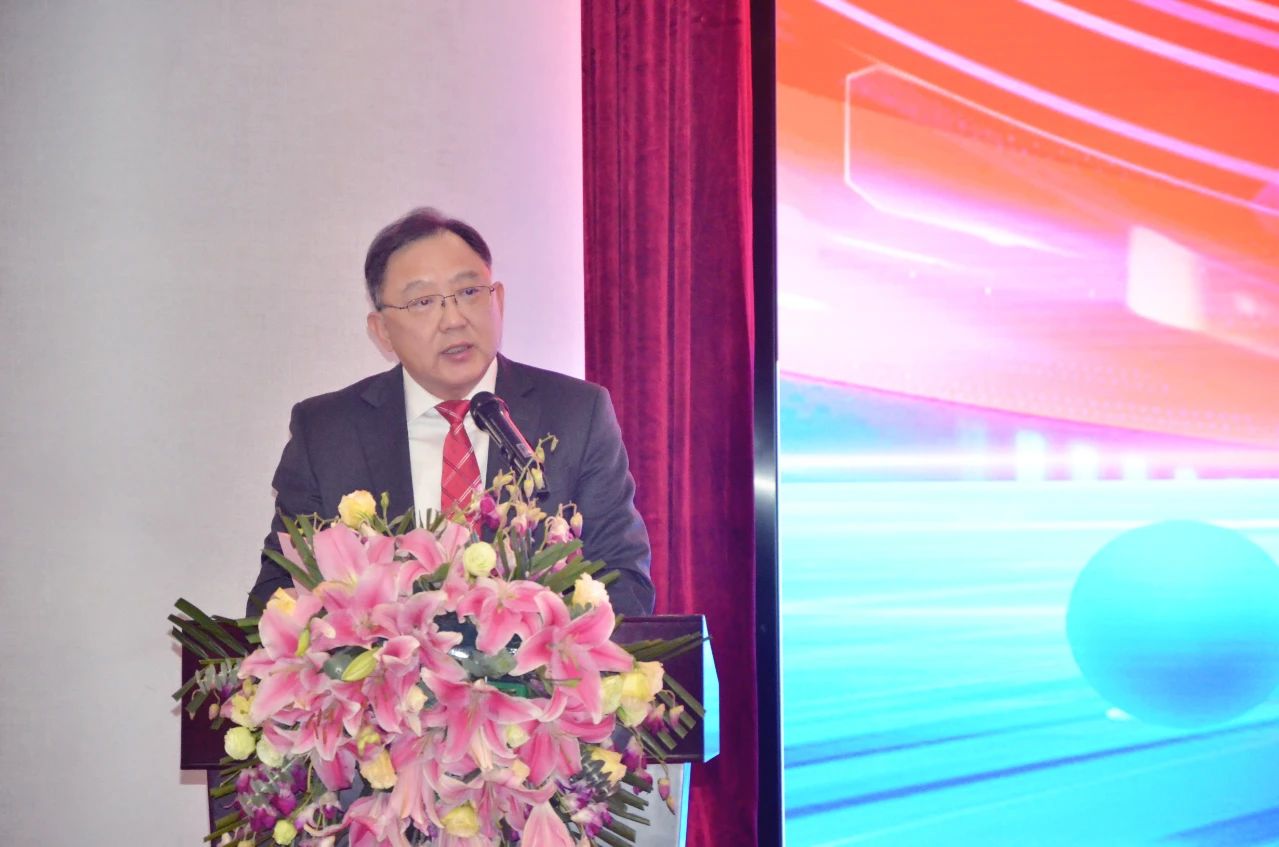 “凝心聚力，厚積薄發(fā)”——三聚陽(yáng)光舉辦2025年新春年會(huì)